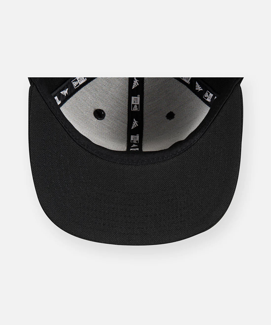 CROWN OLD SCHOOL SNAPBACK HAT